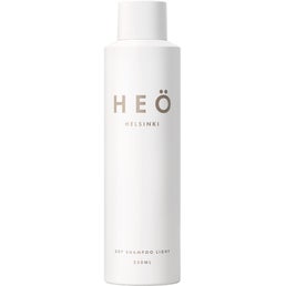 HE&Ouml; Dry Shampoo Light raikastaa hiuspohjan ja antaa hiuksille kevyen, puhtaan tunteen.